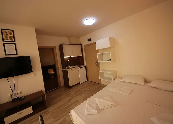 Premium Hotell 4*