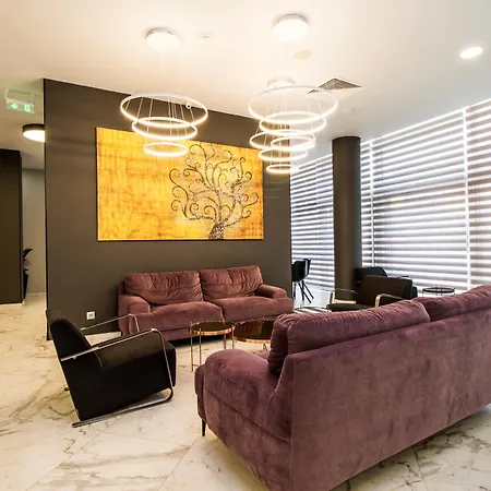 Western Premium ホテル 4*