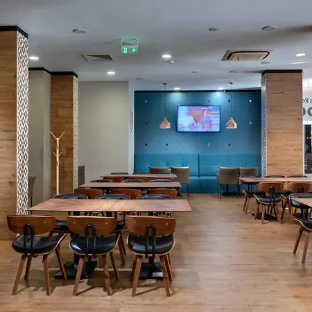 Western Premium 4* סאני ביץ'