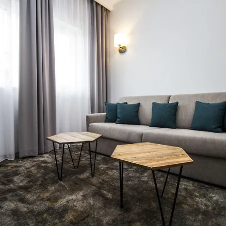 Hotel Western Premium 4*