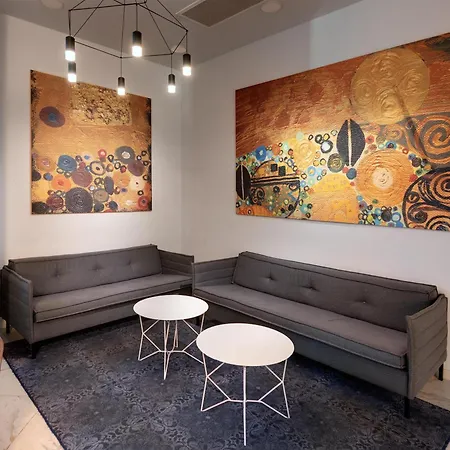 Western Premium Hotel 4*