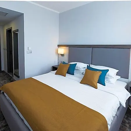 Western Premium 4* 阳光海滩