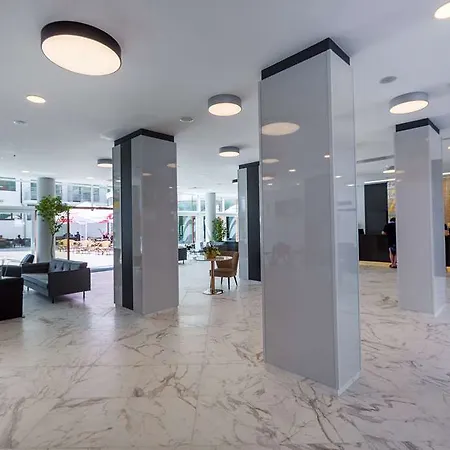 מלון Western Premium 4*